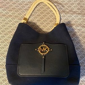 MK shoulder Bag
